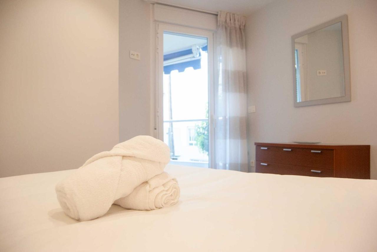 Apartamentos Dr28 A 250 M De La Playa فوينخيرولا المظهر الخارجي الصورة